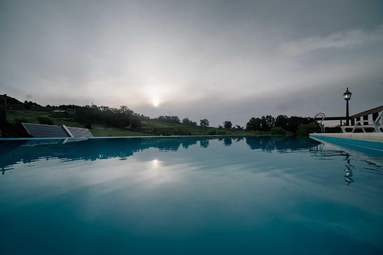 Cabanas Valle De Los Ciervos Tandil Exterior photo