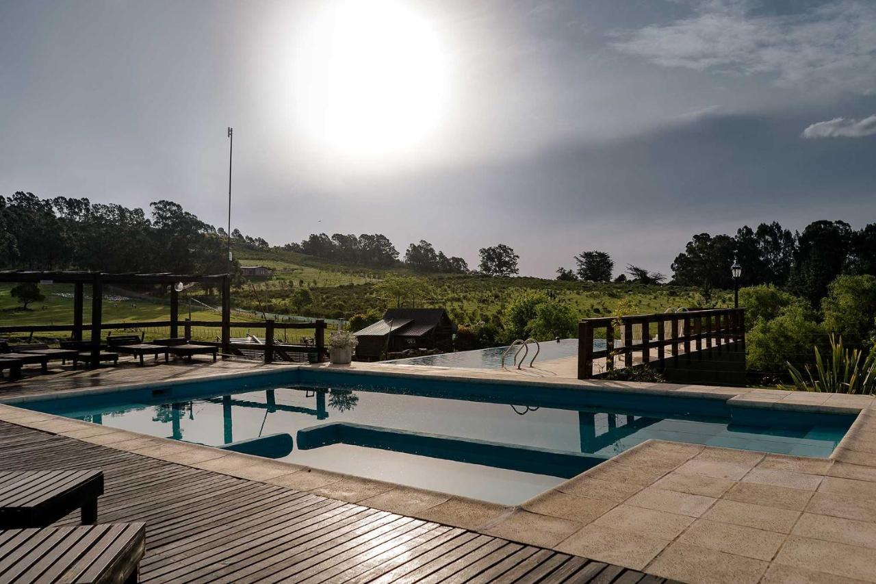 Cabanas Valle De Los Ciervos Tandil Exterior photo